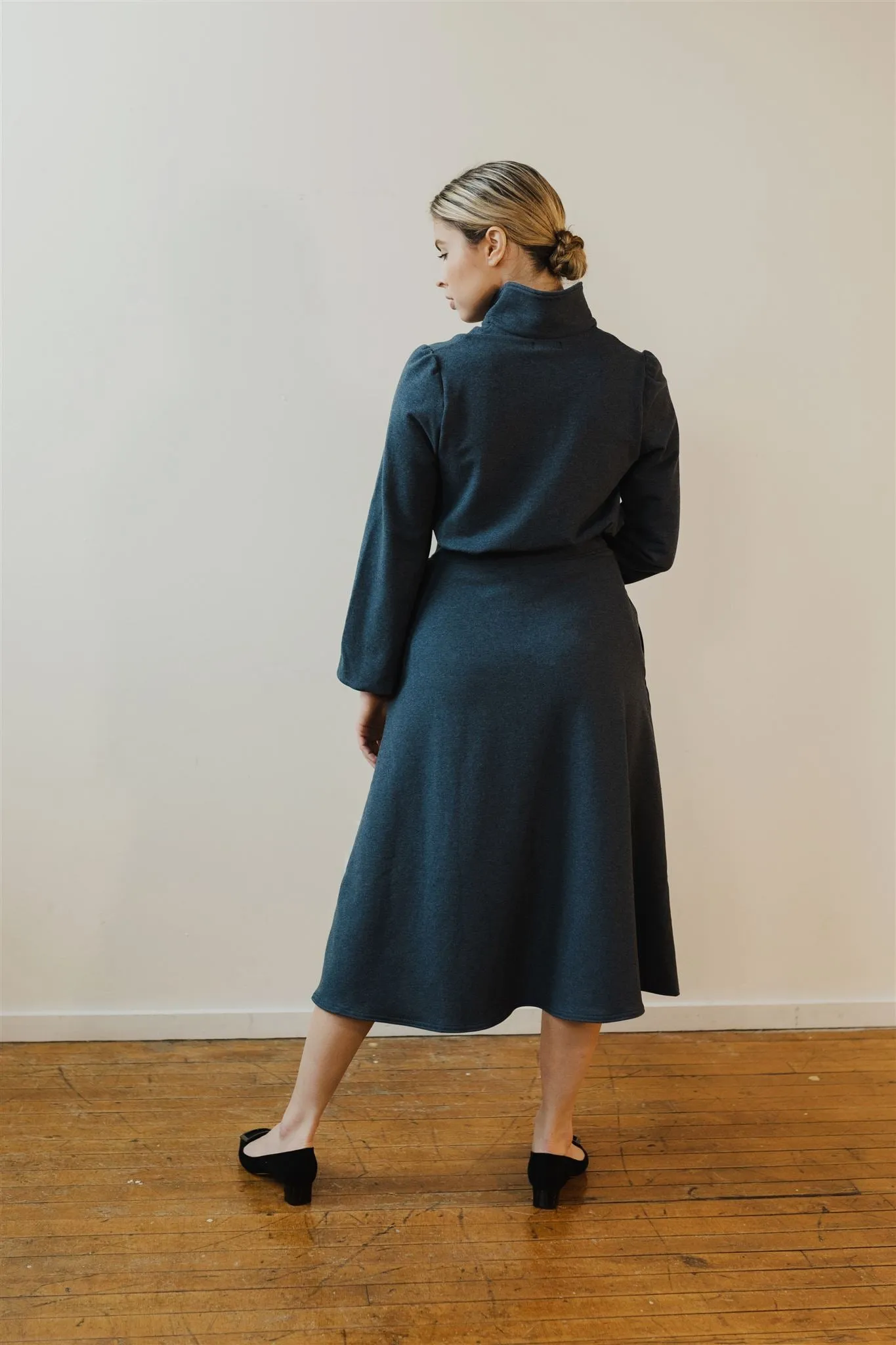 Audrey Zipper Pocket Midi Skirt - Heather Lake