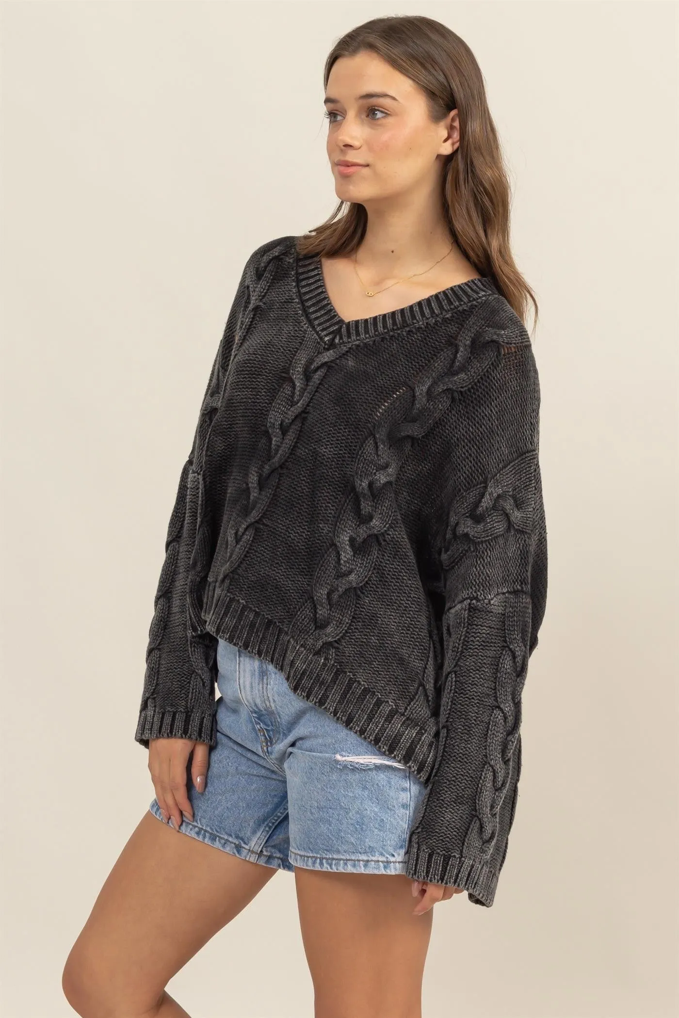 CABLE KNIT V-NECK DROPPED SHOULDER SWEATER