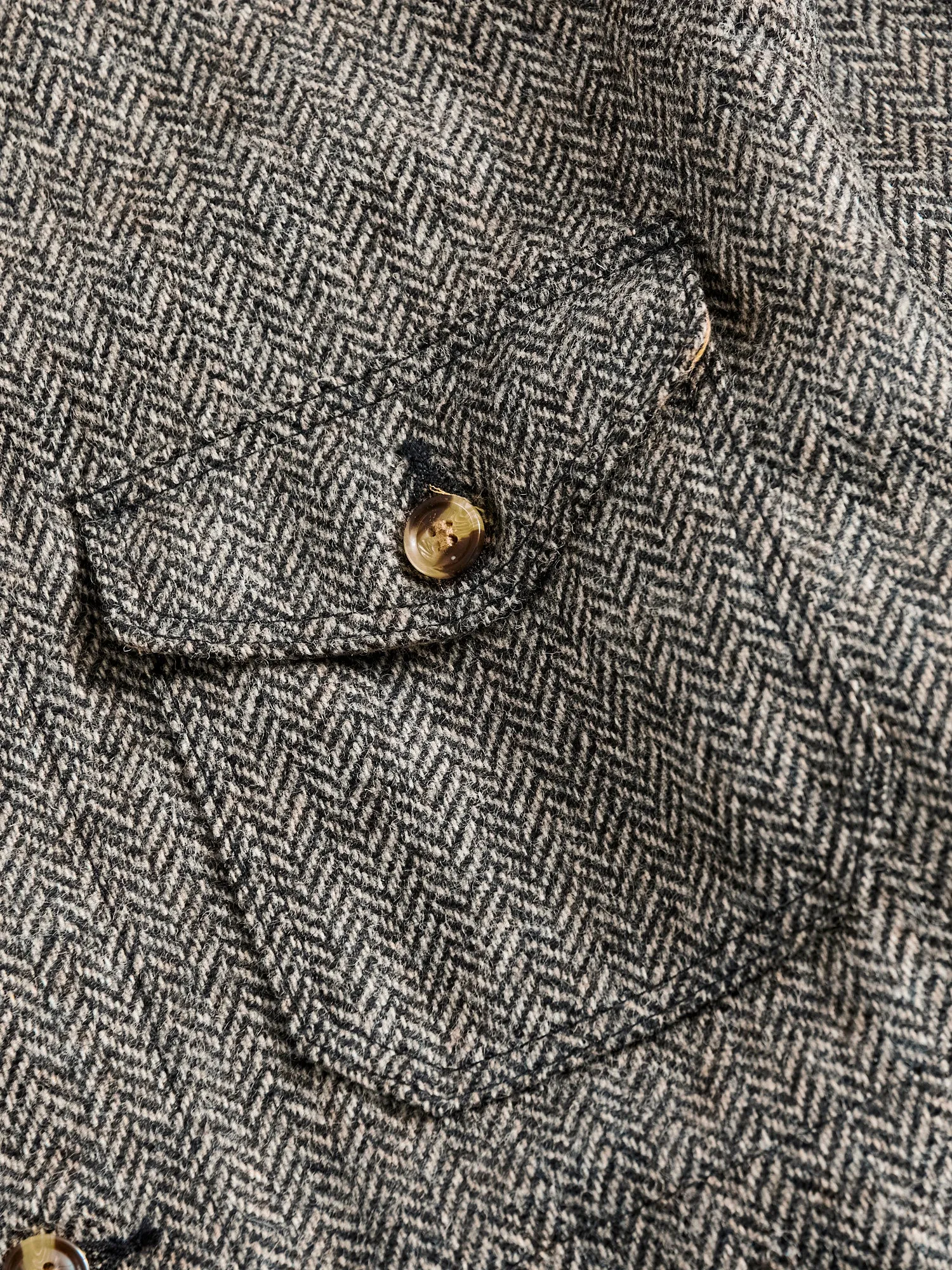 Crissman Overshirt in Black & Natural Herringbone
