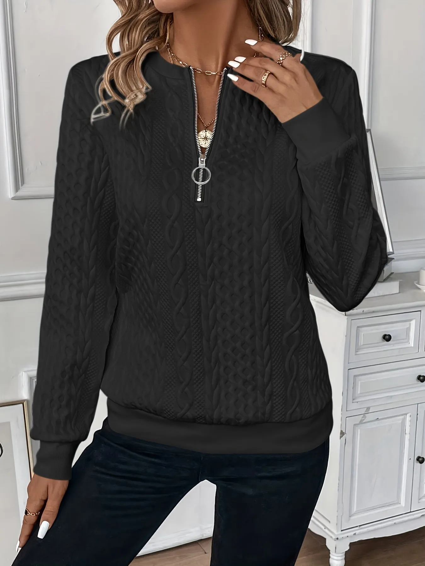 ELIZABETH | CHIC HALF ZIP SWEATER