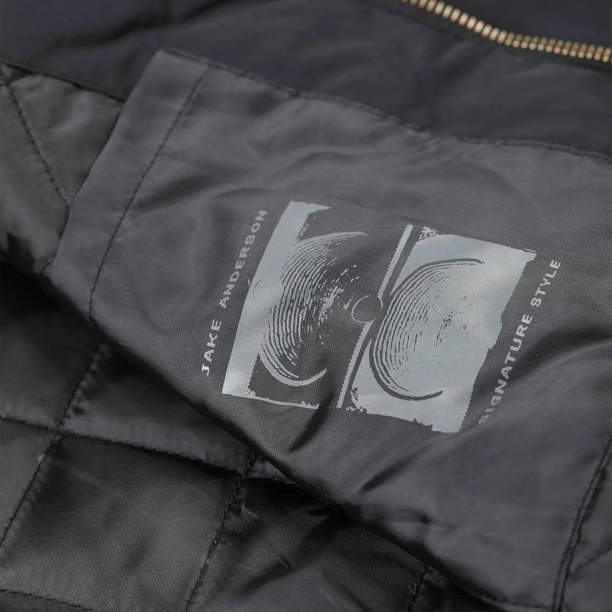 Former VT Nylon Jacket - Black