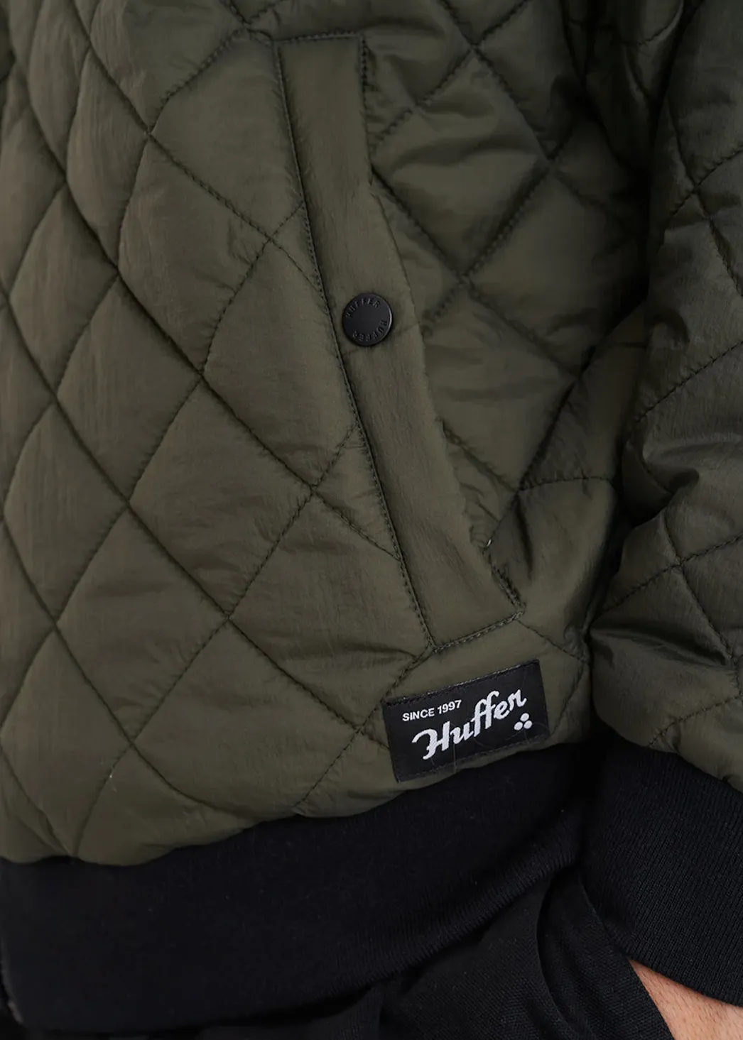 HUFFER Rev Quilted Bomber - Cypress