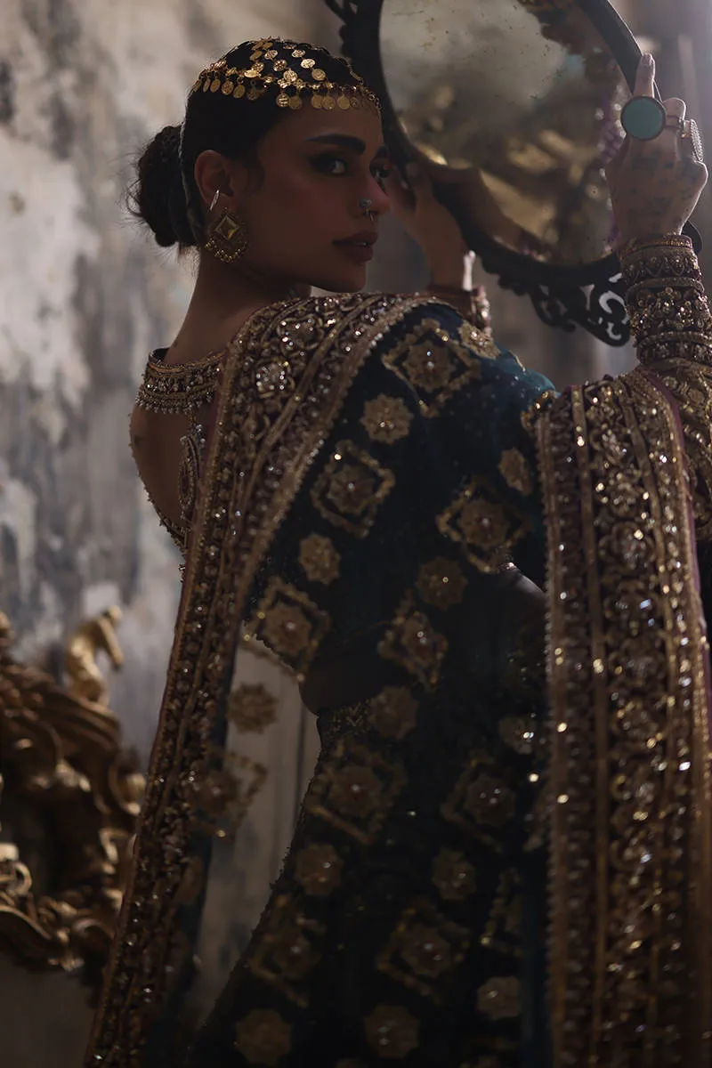 Malika Jaan   Pakistani Mehndi Lehenga choli