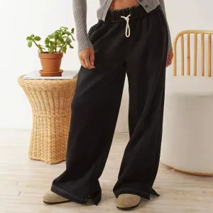 Mid-Rise Wide-Leg Pant
Regular