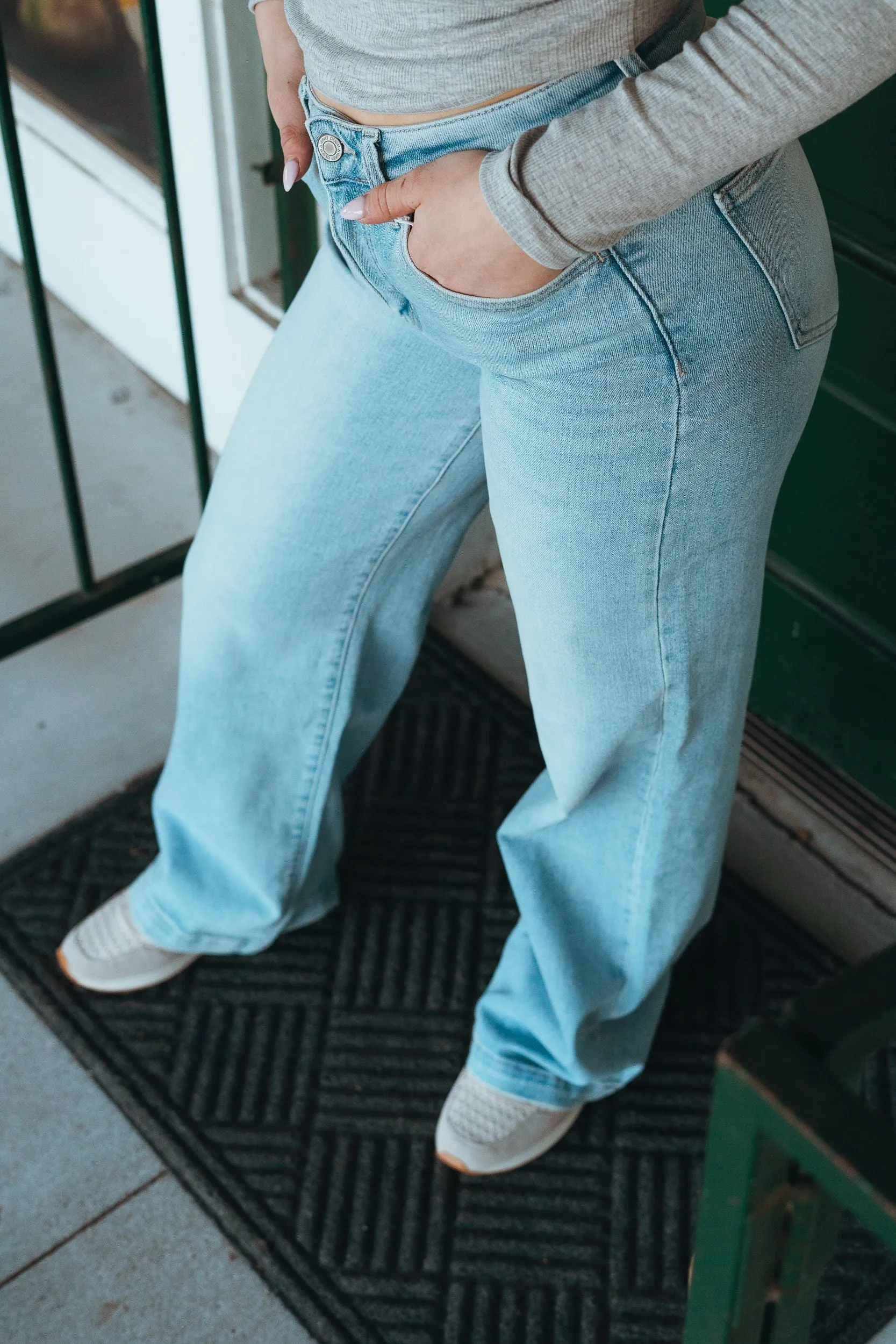 Optimistic High Rise Wide Leg Jean V3468
