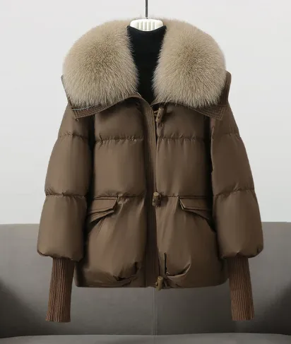 Padded puffer jacket with fur trim for women