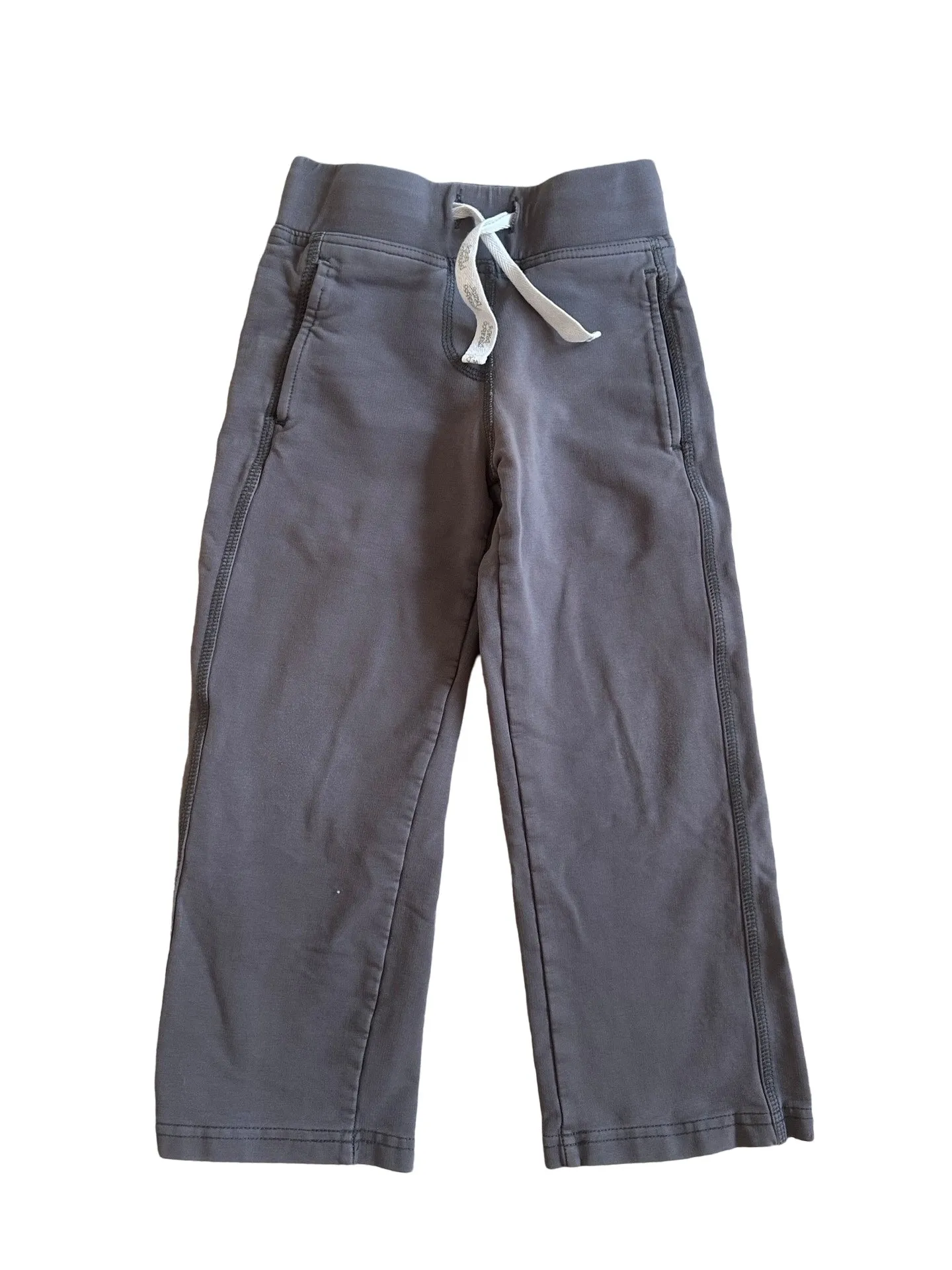 Peekaboo Beans bottoms size 4