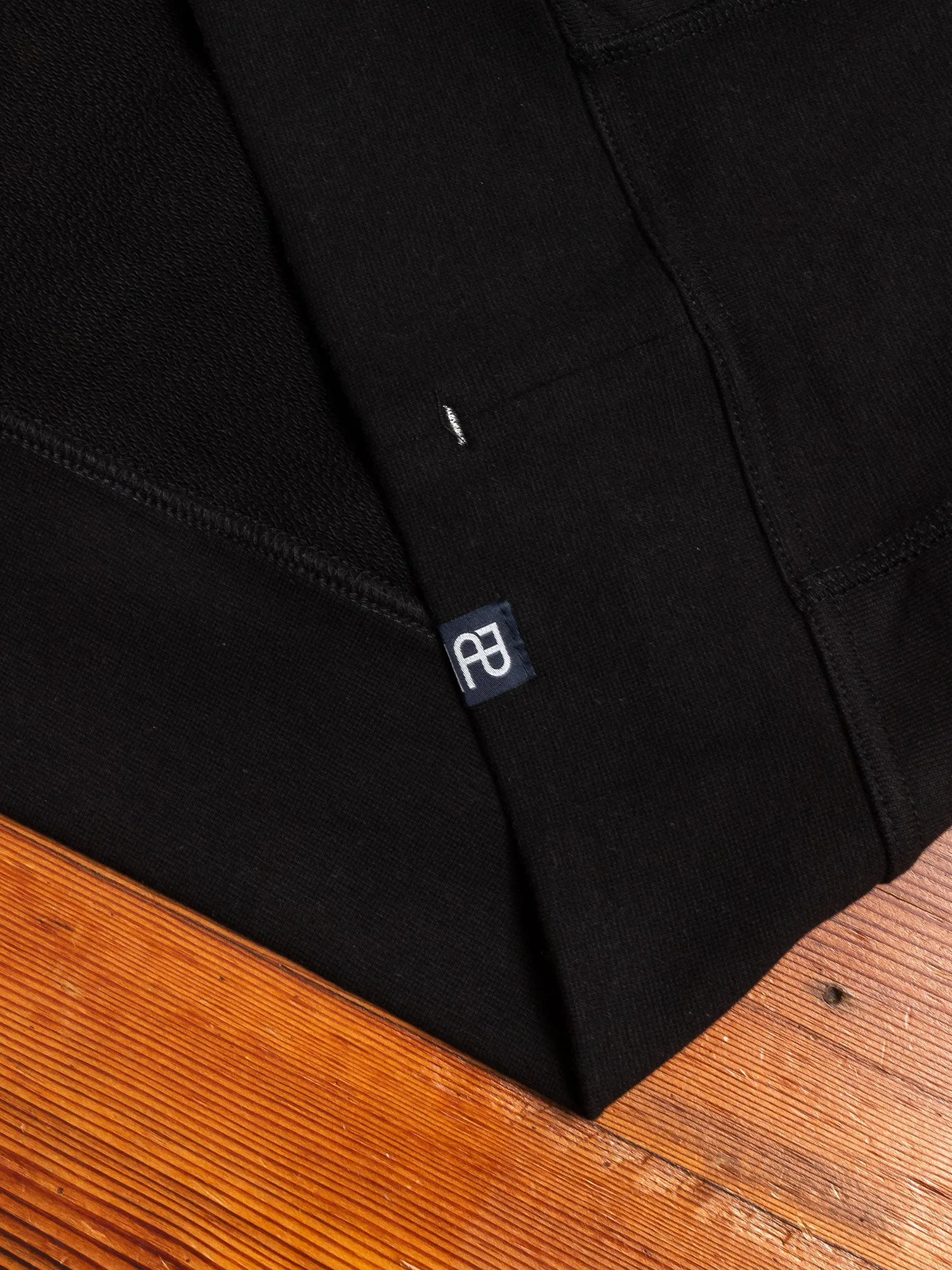Pullover Hoodie in Black