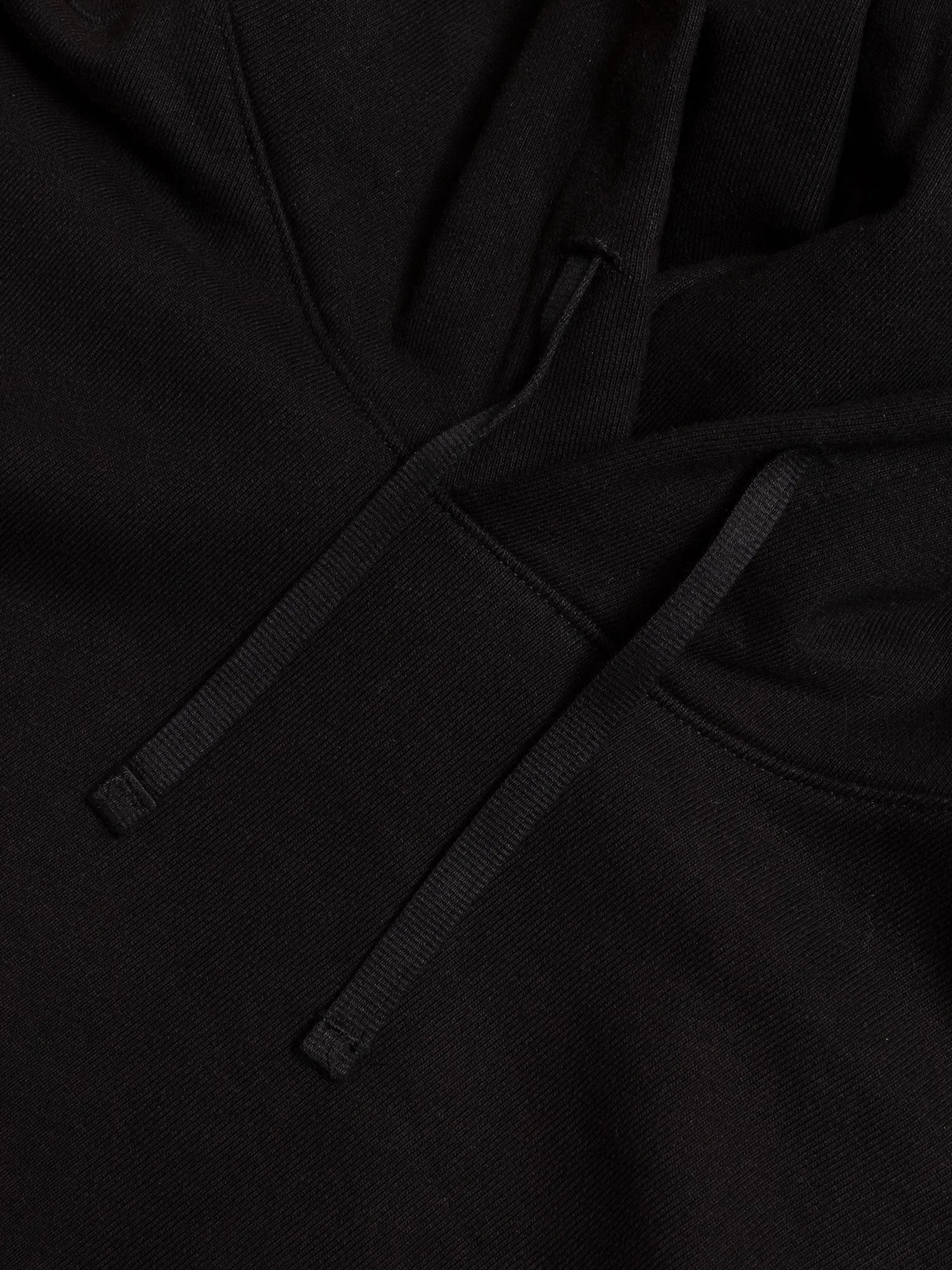 Pullover Hoodie in Black