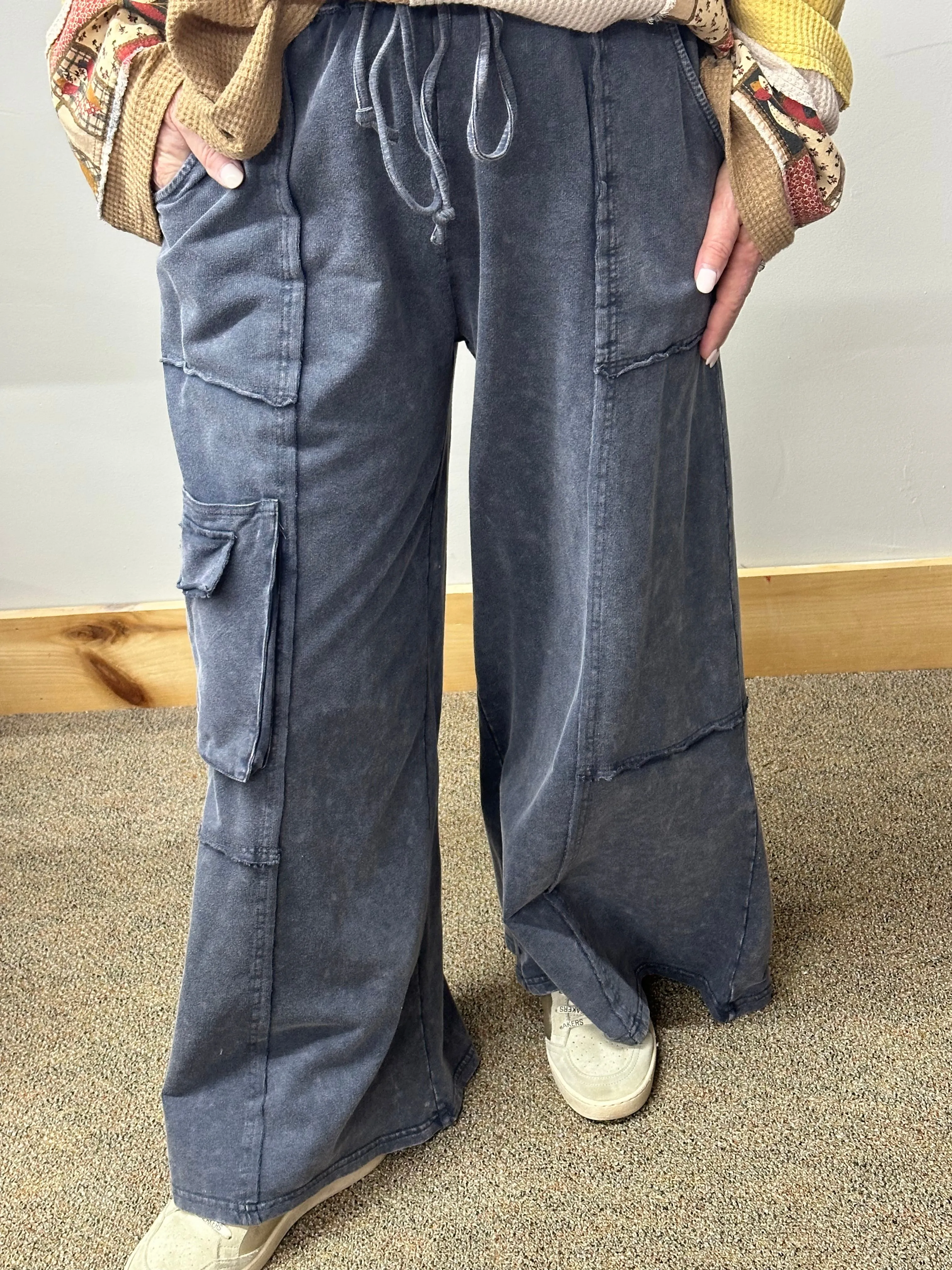 Rolling Stone Mineral Washed Bottoms