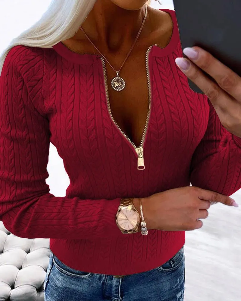 Round Neck Zipper Design Cable Knit Sweater