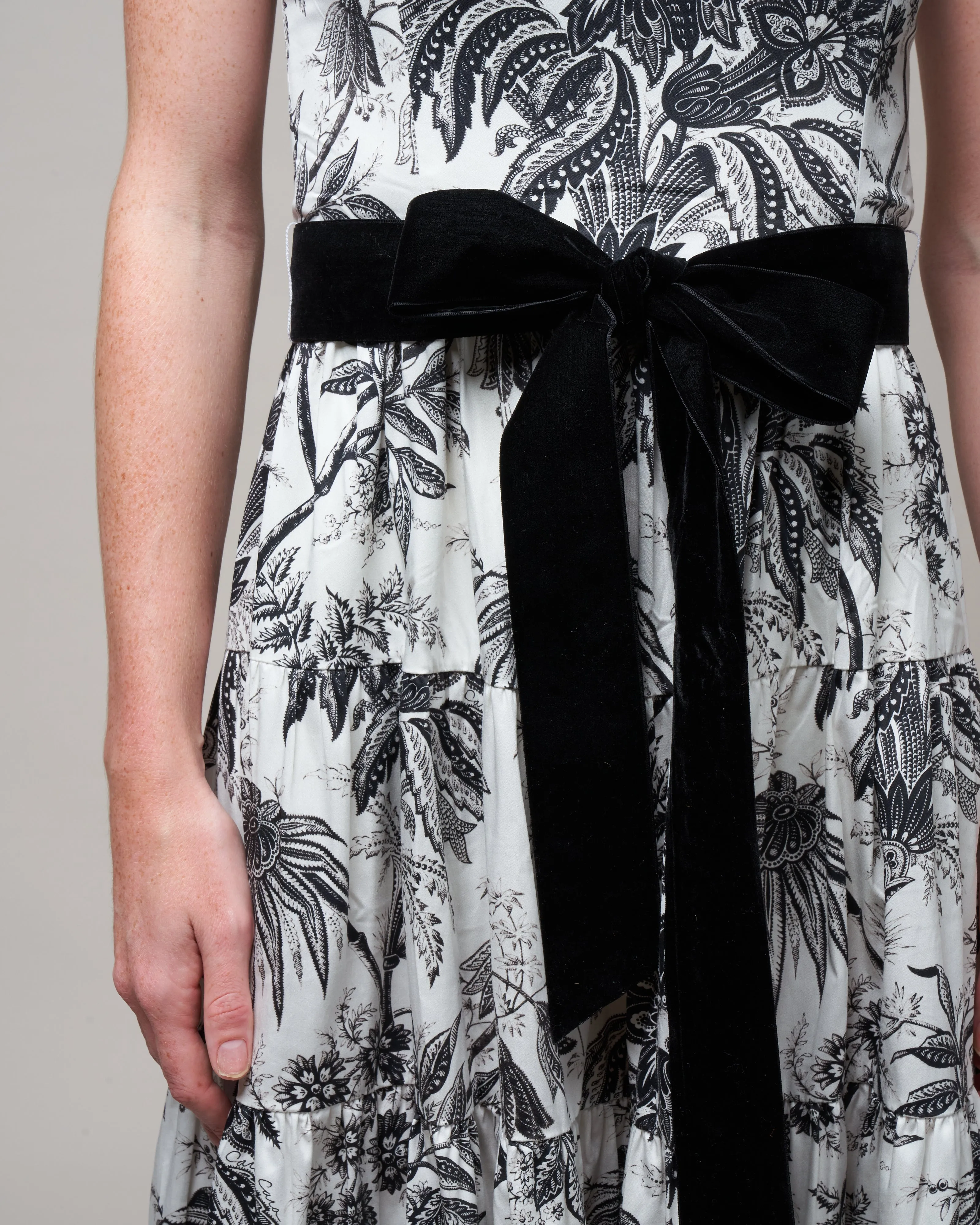 roxanne dress - jacobean toile black ivory