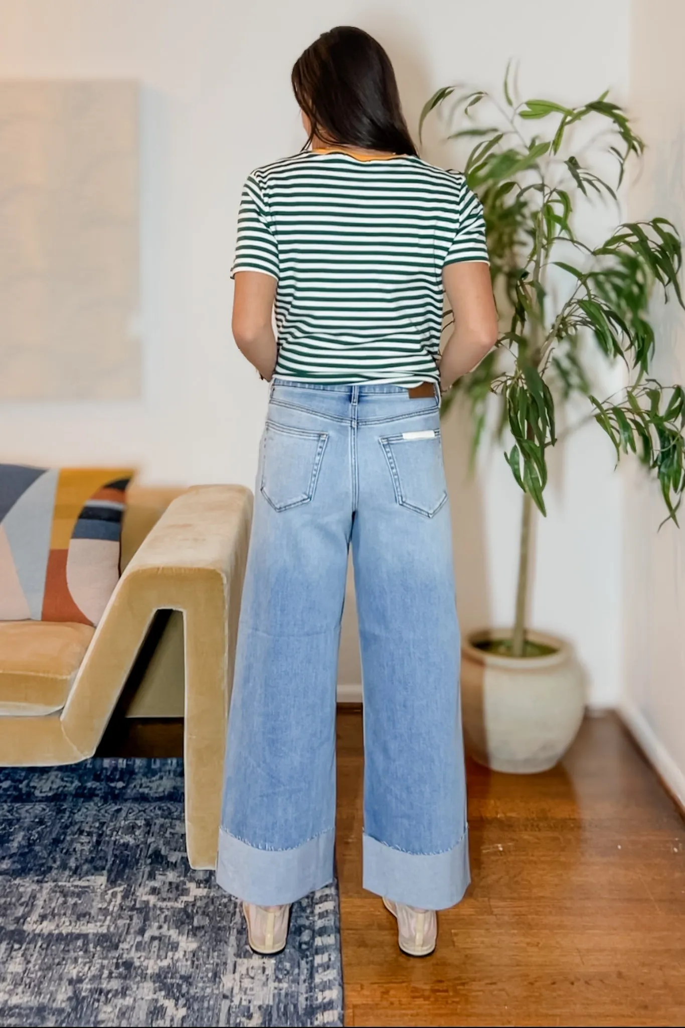 The Bella Wide-Leg Cuff Jean