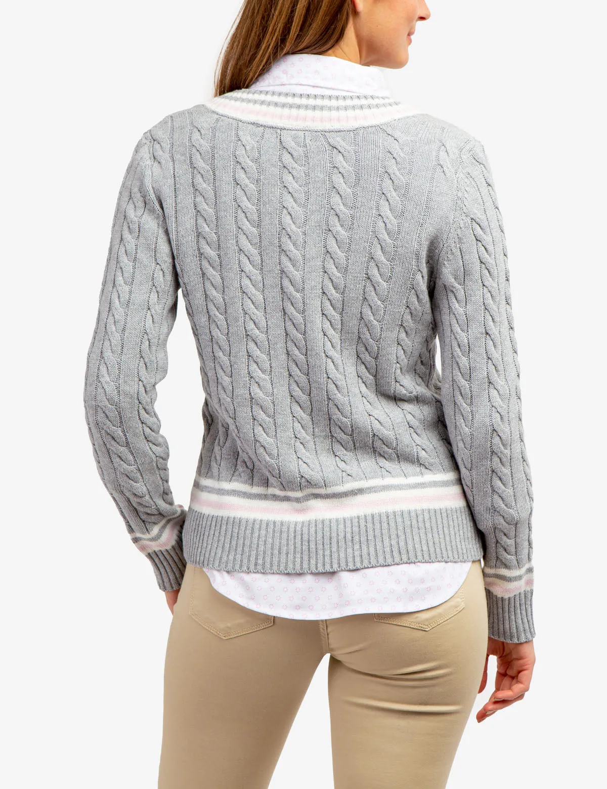 TIPPED CABLE V-NECK SWEATER