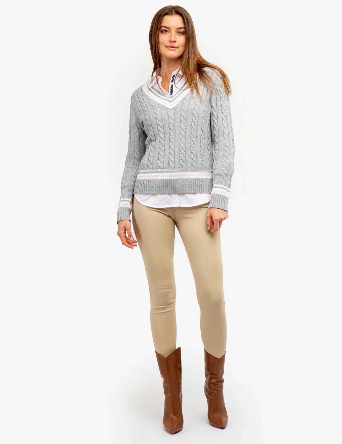 TIPPED CABLE V-NECK SWEATER
