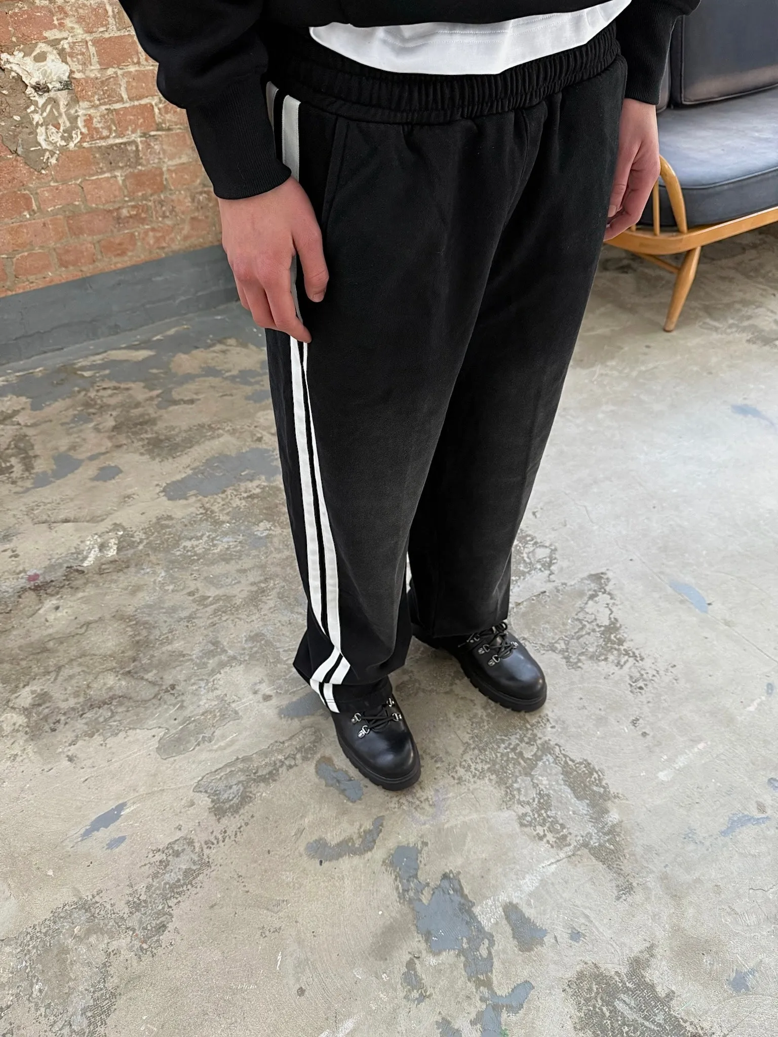 TRACKLINE BOTTOMS