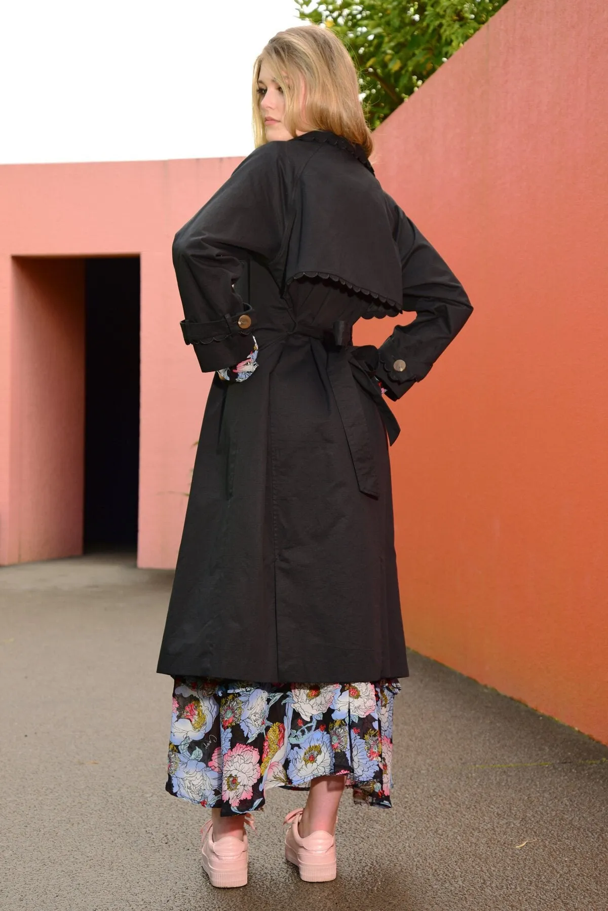 Trench Kiss Coat - Black