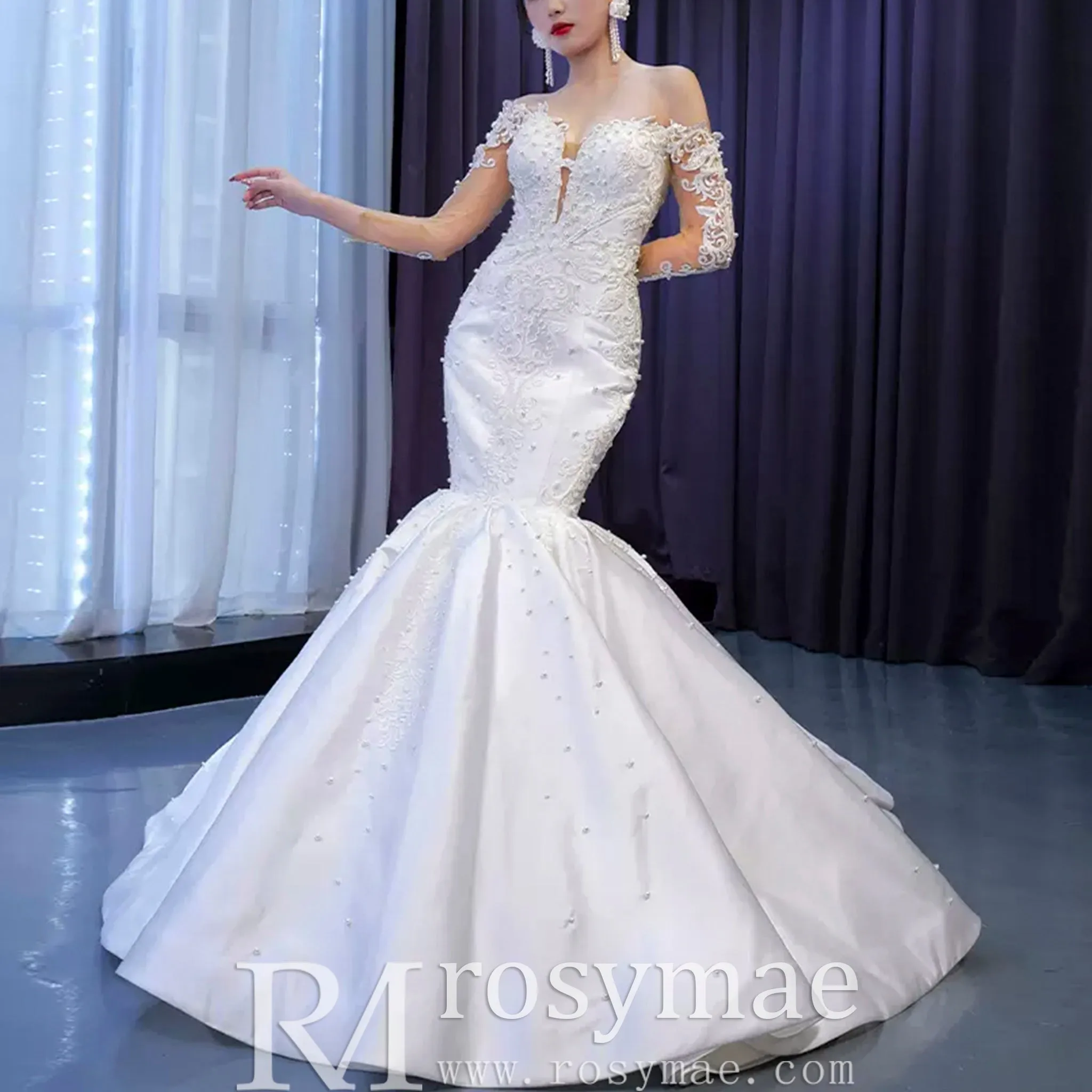 Vintage Off the Shoulder Mermaid Wedding Dresses with Long Sleeves