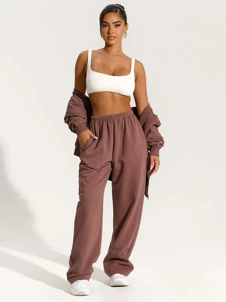 Wide-Leg Sweatpant