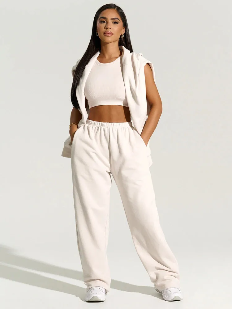 Wide-Leg Sweatpant
